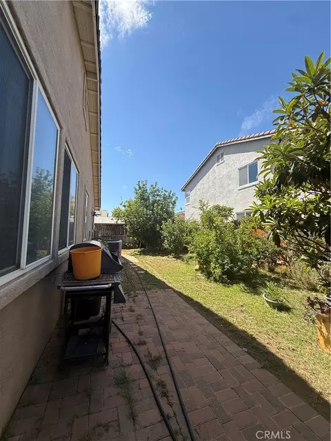 1592 Flora, Beaumont, CA 92223 photo 31