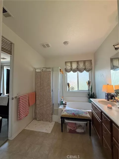 Bath - 1592 Flora, Beaumont, CA 92223 photo 5 of 5