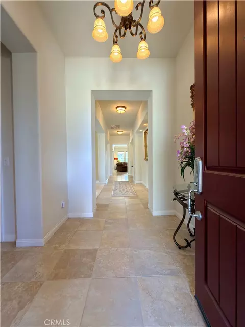 Entry Way - 923 Union St, Beaumont, CA 92223 photo 2 of 7