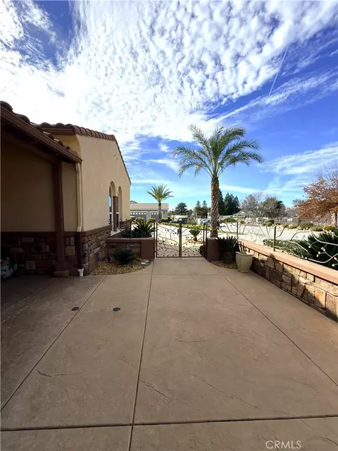 Exterior - 923 Union St, Beaumont, CA 92223 photo 2 of 11