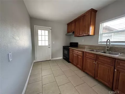 Entry Way - 939 E D St, Ontario, CA 91764 photo 1 of 2