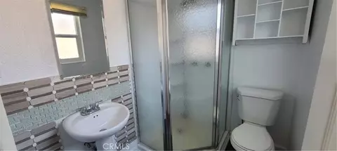 Bath - 939 E D St, Ontario, CA 91764 photo 4 of 4