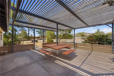 Exterior - 16239 Chippewa, Apple Valley, CA 92307 photo 4 of 22