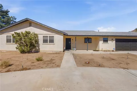 Exterior - 16239 Chippewa, Apple Valley, CA 92307 photo 2 of 22
