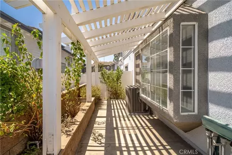 Exterior - 1064 Brookfield Pl, Glendora, CA 91741 photo 5 of 7