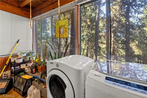 Other - 964 Chateau Dr, Crestline, CA 92325 photo 5 of 8