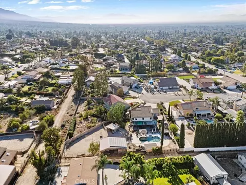 View/Area - 6046 Peridot Ave, Rancho Cucamonga, CA 91701 photo 5 of 6