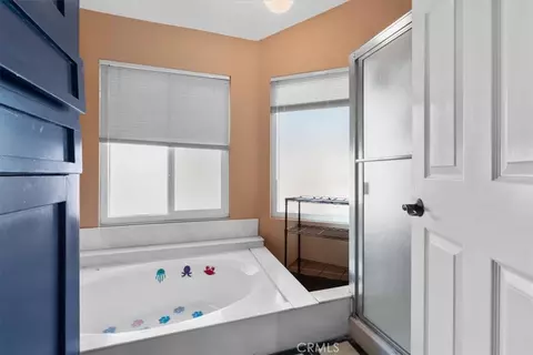 Bath - 6046 Peridot Ave, Rancho Cucamonga, CA 91701 photo 2 of 5