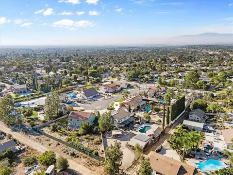 View/Area - 6046 Peridot Ave, Rancho Cucamonga, CA 91701 photo 6 of 6