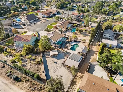 View/Area - 6046 Peridot Ave, Rancho Cucamonga, CA 91701 photo 4 of 6