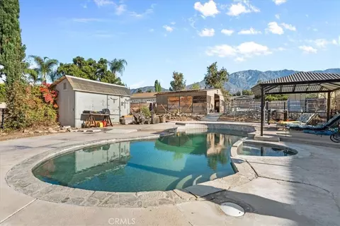 Exterior - 6046 Peridot Ave, Rancho Cucamonga, CA 91701 photo 4 of 6