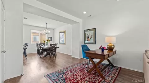 Entry Way - 8056 Cresta Bella Rd, Rancho Cucamonga, CA 91730 photo 2 of 9