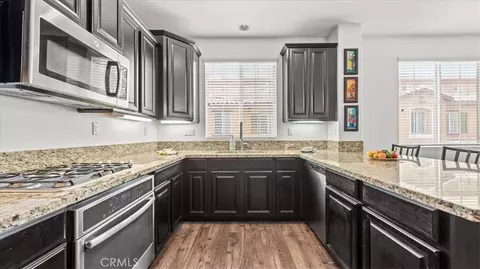 Kitchen - 8056 Cresta Bella Rd, Rancho Cucamonga, CA 91730 photo 1 of 2
