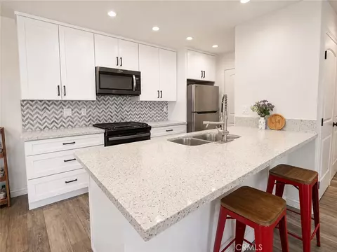 Kitchen - 4542 Yosemite Dr, Montclair, CA 91763 photo 2 of 2