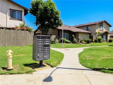 Exterior - 4542 Yosemite Dr, Montclair, CA 91763 photo 5 of 7