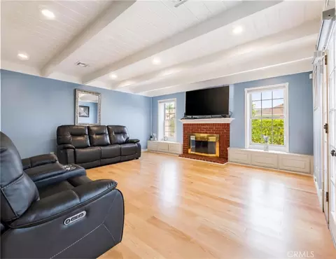 Living - 8067 Otto St, Downey, CA 90240 photo 2 of 3