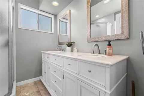 Bath - 8067 Otto St, Downey, CA 90240 photo 1 of 5