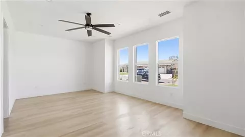 Living - 7928 Featherstone Ct, Riverside, CA 92506 photo 3 of 4