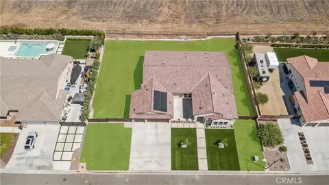 View/Area - 7928 Featherstone Ct, Riverside, CA 92506 photo 6 of 6