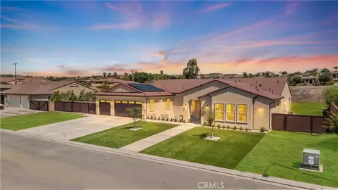 Exterior - 7928 Featherstone Ct, Riverside, CA 92506 photo 4 of 5