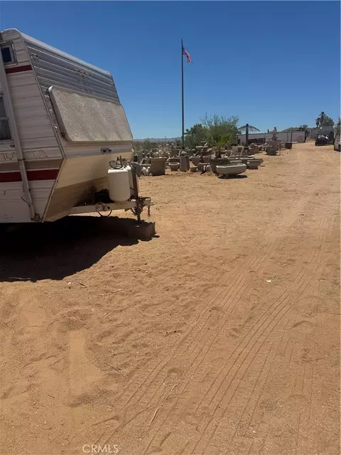 1474 Old Woman Spgs, Landers, CA 92285 photo 11