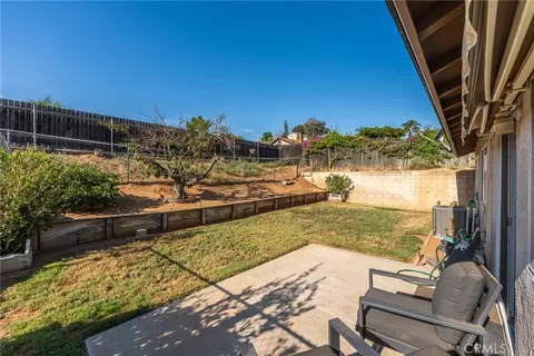 Exterior - 14407 Laurel Dr, Riverside, CA 92503 photo 5 of 5