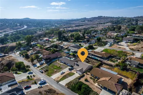 View/Area - 14407 Laurel Dr, Riverside, CA 92503 photo 3 of 5