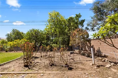 Exterior - 956 W 14th St, Upland, CA 91786 photo 7 of 7