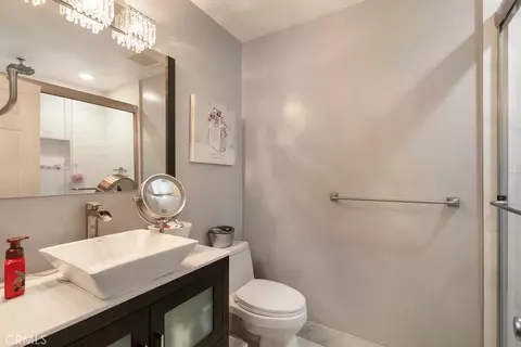 Bath - 1278 Dorian Ct, Upland, CA 91786 photo 1 of 4