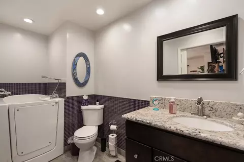 Bath - 1278 Dorian Ct, Upland, CA 91786 photo 4 of 4
