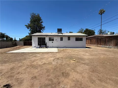 Exterior - 9227 Bruce Ave, Riverside, CA 92503 photo 3 of 10