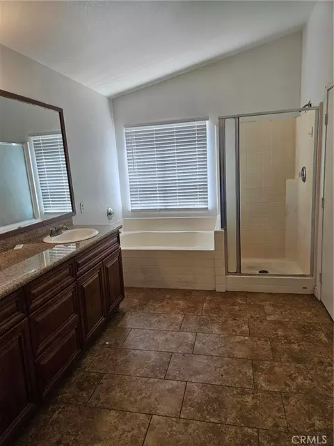Other - 7845 Oak Ct, Highland, CA 92346 photo 4 of 10