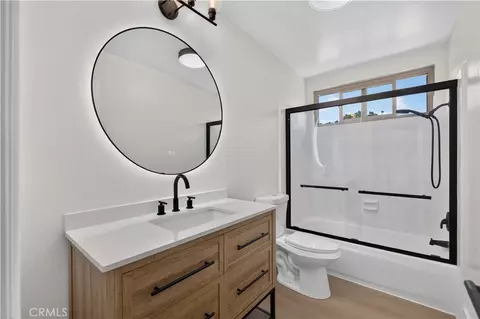 Bath - 1830 Vail Way, Upland, CA 91784 photo 5 of 6