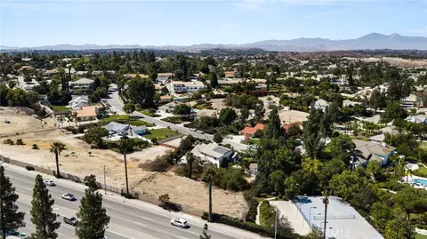 View/Area - 6978 Withers, Riverside, CA 92506 photo 6 of 6