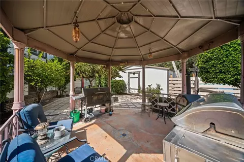Exterior - 6978 Withers, Riverside, CA 92506 photo 11 of 18