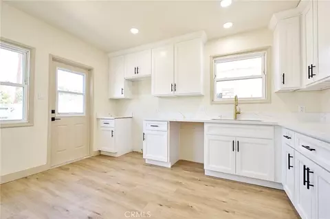 Kitchen - 1407 S Hillford Ave, Compton, CA 90220 photo 2 of 2