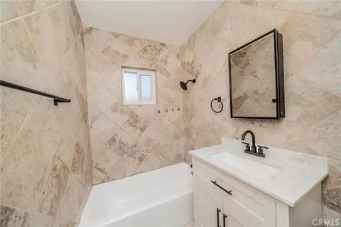 Bath - 652 E Yale St, Ontario, CA 91764 photo 4 of 5