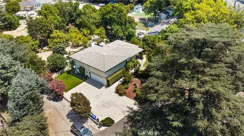 View/Area - 2449 Euclid Cres E, Upland, CA 91784 photo 5 of 5