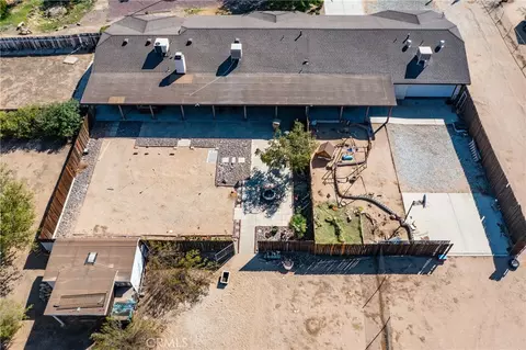 Exterior - 11090 Pinon, Hesperia, CA 92345 photo 3 of 5