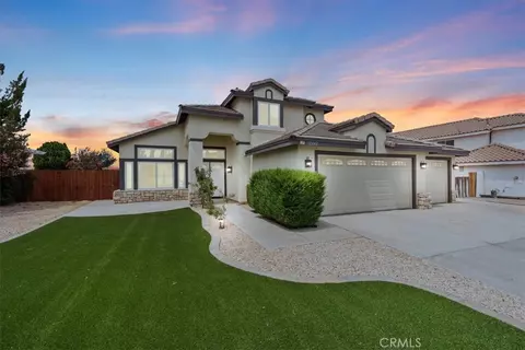 12242 San Ysidro, Victorville, CA 92392