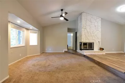 Living - 177 Dart Canyon Rd, Crestline, CA 92325 photo 5 of 8