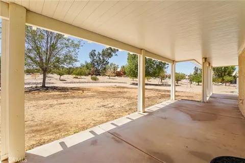 Exterior - 9925 Appleton St, Victorville, CA 92392 photo 3 of 5