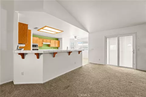 Living - 9925 Appleton St, Victorville, CA 92392 photo 2 of 6
