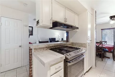 Kitchen - 4871 Jackson St #C, Riverside, CA 92503 photo 2 of 2