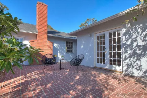 Exterior - 537 Jamestown, Burbank, CA 91504 photo 5 of 16