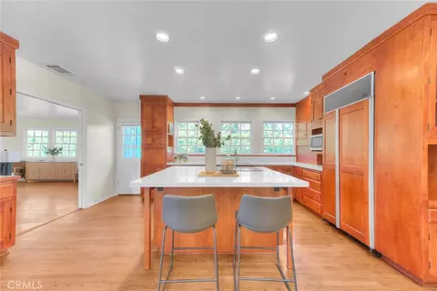 Kitchen - 537 Jamestown, Burbank, CA 91504 photo 2 of 5