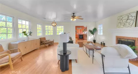 Living - 537 Jamestown, Burbank, CA 91504 photo 8 of 13