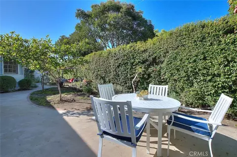 Exterior - 537 Jamestown, Burbank, CA 91504 photo 9 of 16
