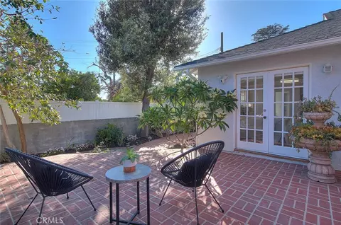 Exterior - 537 Jamestown, Burbank, CA 91504 photo 6 of 16