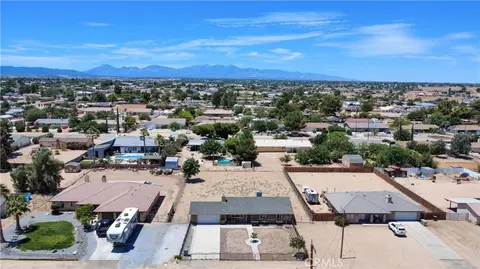 8262 Paisley Ave, Hesperia, CA 92345 photo 8